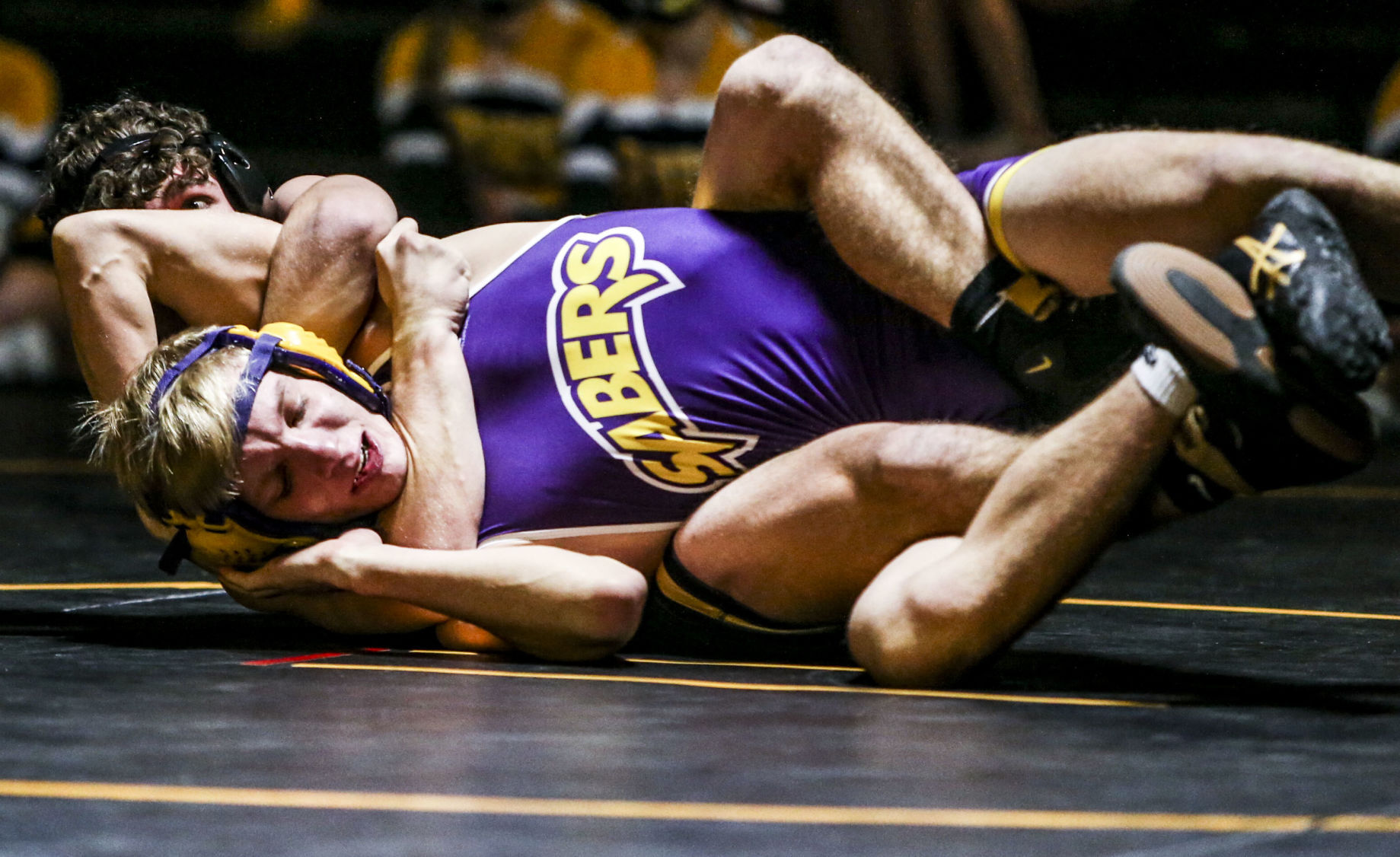 121720-qc-spt-bett wrestling-16.JPG
